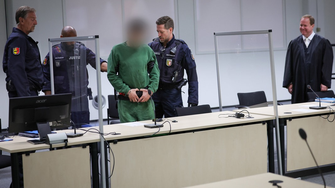 Brokstedt-Prozess: Anklage fordert lebenslange Haft