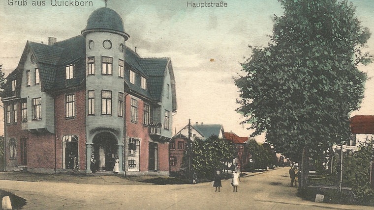 Das Kobushaus in Quickborn, abgebildet auf einer alten schwarz-weiß Fotografie © Stadtarchiv Quickborn