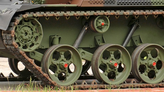 Panzerkette eines Kettenfahrzeugs der Rheinmetall Landsysteme © Rheinmetall AG, Düsseldorf Foto: Rheinmetall AG, Düsseldorf
