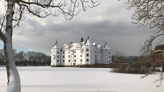 Wasserschloss in Glücksburg im Schnee © Selma Teichmann Foto: Selma Teichmann