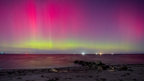 Aurora boreal sobre el fiordo de Kiel.  © Tim Eberhardt Foto: Tim Eberhardt