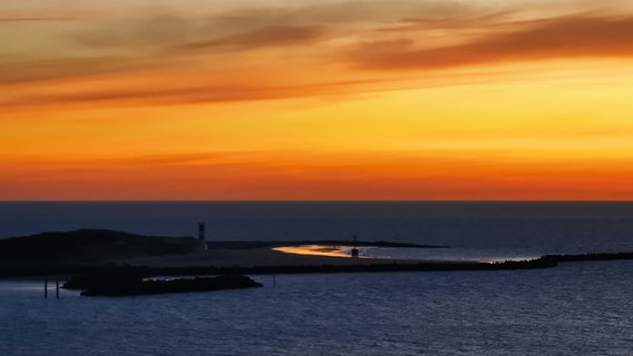 Der Sonnenaufgang über Helgoland. © Ulrike Siemens Foto: Ulrike Siemens