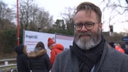 Claus Ruhe Madsen in einem NDR Interview. © NDR 