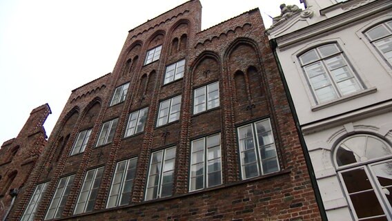 Die Fassade des Buddenbrookhauses in Lübeck. © NDR / SH Magazin Foto: Screenshot