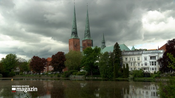 Ein Blick in die "7-Türme"-Stadt Lübeck © NDR Foto: NDR Screenshot