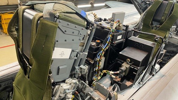 Die Bundeswehr-Tornados bei einer Nachtflug-Übung. © NDR Foto: NDR
