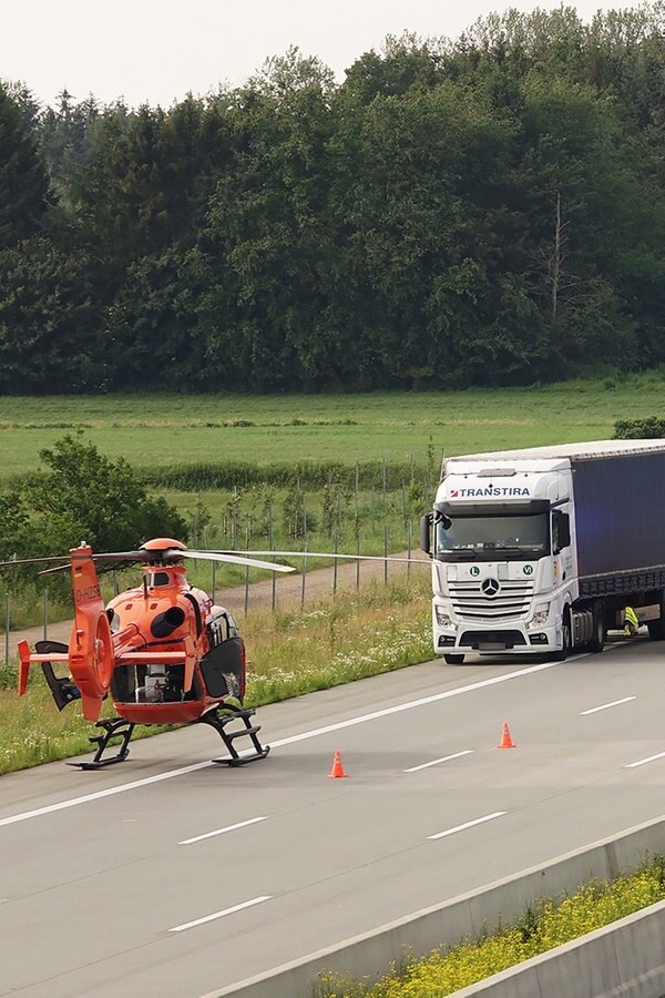 Nach Lkw-Unfall: A7 bei Großenaspe wieder frei | NDR.de ...