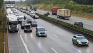 Polizeieinsatz auf der A7 nach einem Unfall. © Westküsten-News Foto: Westküsten-News