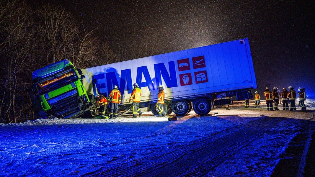 L’autoroute A7 près de Flensburg fermée en direction nord après un accident |  NDR.de – Actualités