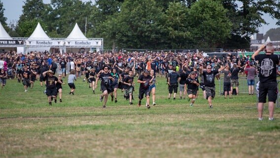 Der Holy Ground während der Eröffnung auf dem Wacken Festival. © NDR Foto: Janis Röhlig