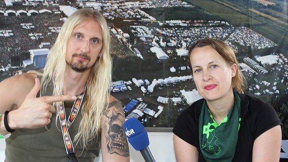 Hammerfall im Full Metal Talk © NDR 