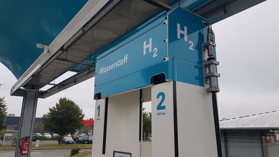 Eine Wasserstofftankstelle in Husum.  Foto: Jörn Schaar