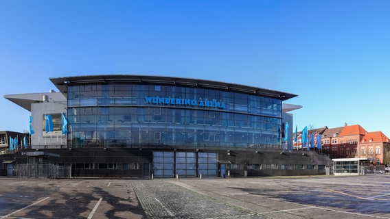 Blick auf die Wunderino Arena in Kiel. © picture alliance/CHROMORANGE Foto: Michael Piepgras