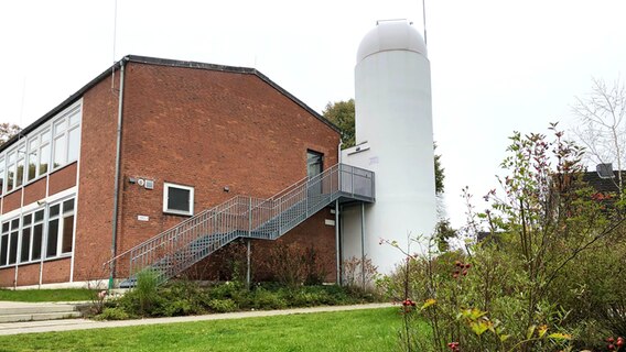 Das Gebäude der Lübecker Sternwarte. © Bitte eintragen Foto: Bitte eintragen