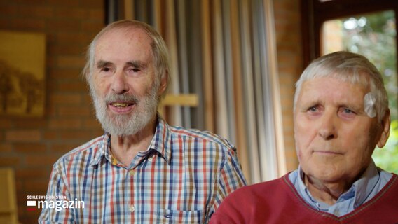 Peter Jirjahlke (links) und Uwe Hardt. © NDR 