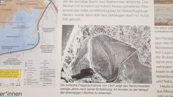 Ausschnitt mit einem alten Luftbild des Rantumbeckens. © NDR 
