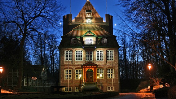 Schloss Ritzebüttel in Cuxhaven bei Nacht  Foto: Natalie Schautz, Cuxhaven