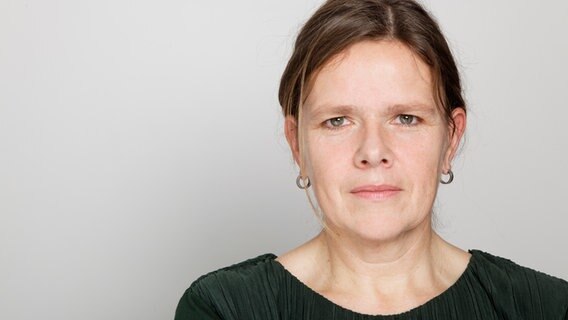 NDR 1 Niedersachsen Moderatorin, Reporterin Hedwig Ahrens. © NDR Foto: Heinrich Hermes