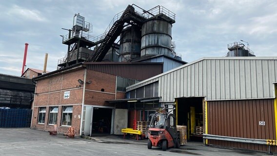 Die Grillkohlefabrik profagus GmbH © NDR Foto: Bernd Drechsler