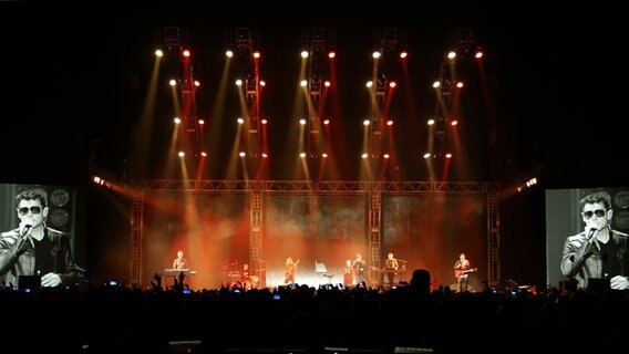 Die norwegische Band a-ha bei ihrem Konzert in Hamburg. © NDR 2 Foto: Mirko Hannemann