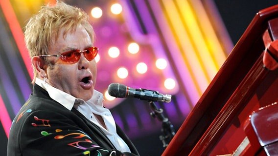 Elton John live am 22. November 2008 in München © dpa - Bildfunk 