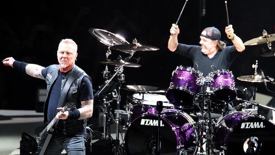 Metallica bei ihrem Konzert in Hamburg 2018 © NDR Foto: Mirko Hannemann