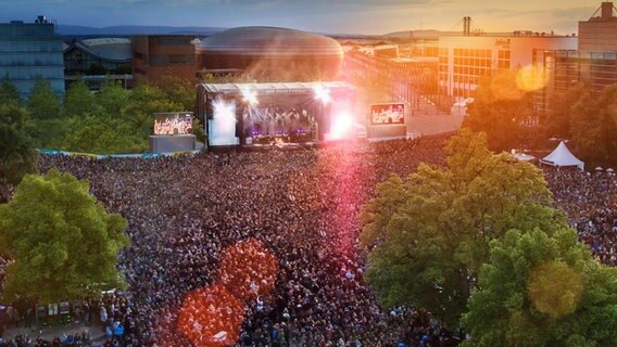 Luftbild des NDR 2 Plaza Festivals in Hannover. © NDR 