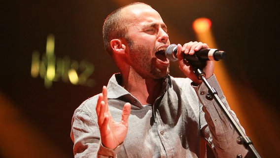 Marlon Roudette singt in  der Stadthalle Göttingen beim NDR 2 Soundcheck Neue Musikfestival © NDR 2 Foto: Axel Herzig