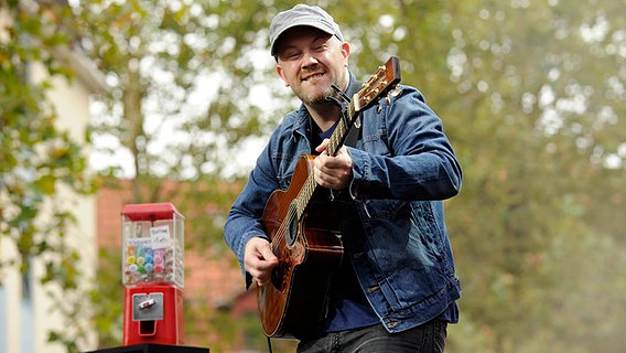 Ryan Sheridan auf der City Stage am Sonnabend.  Foto: Isabel Schiffler