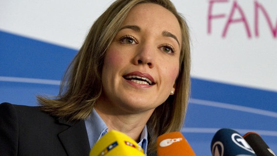 Bundesfamilienministerin Kristina Schröder © dpa Foto: Arno Burgi