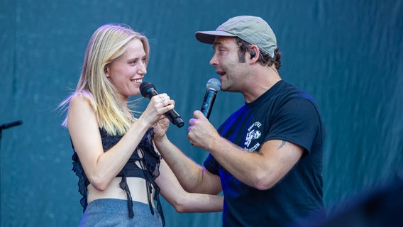 Lea beim NDR 2 Plaza Festival 2023 in Hannover © NDR Foto: Axel Herzig