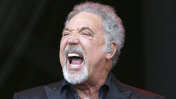 Sänger Tom Jones live 2009 © dpa - Bildfunk 