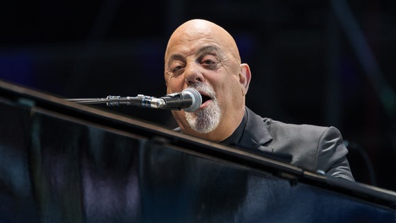 Billy Joel in Hamburg, Volksparkstadion 2018. © NDR 2 Foto: Axel Herzig