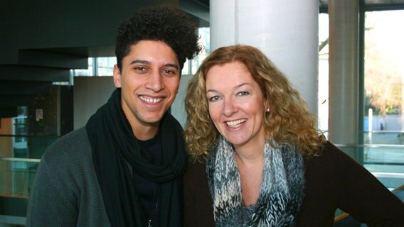 NDR 2 Moderatorin Bettina Tietjen mit dem Sänger Andreas Bourani © NDR 2 Foto: A. Sorgenfrey