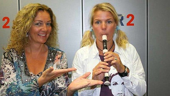 Comedian Mirja Boes am 16. August 2009 zu Gast bei Bettina Tietjen © NDR 2 