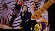 Mick Jagger 2022 bei einem Rolling Stones Konzert in Frankreich. © IMAGO / PanoramiC 