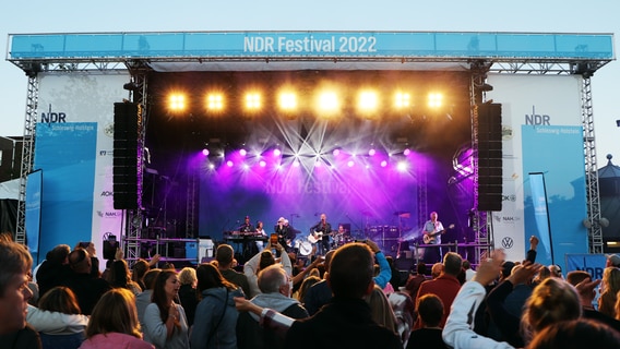 Aufnahme vom NDR Festival in Norderstedt am Freitag, 5.8.2022 © NDR Foto: Tobias Senff