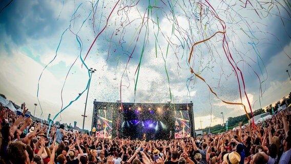 Die Open Air Partyreihe Olé wird bei den Schlagerfans immer beliebter. © Christoph Hamacher Foto: Christoph Hamacher