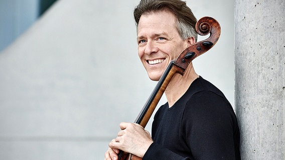 Cellist Alban Gerhardt im Porträt © Kaupo Kikkas 