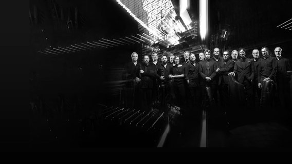 Ensemble-Foto der NDR Bigband © NDR Foto: Maik Floeder
