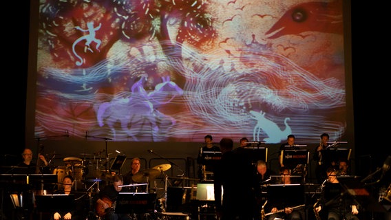 Eindrücke des Konzerts der NDR Bigband beim Klangfest - Musik für Kinder auf Kampnagel © NDR Foto: Veronika Emily Pohl