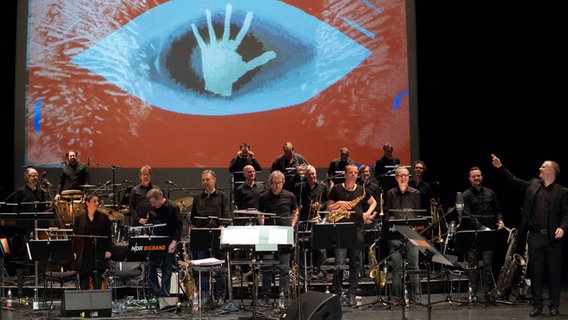 Eindrücke des Konzerts der NDR Bigband beim Klangfest - Musik für Kinder auf Kampnagel © NDR Foto: Veronika Emily Pohl