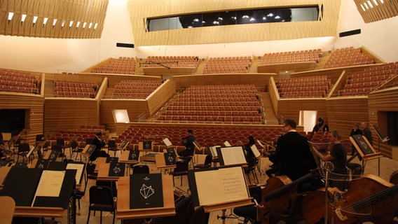 Elbphilharmonie Orchester © NDR Foto: Yaltah Worlitzsch