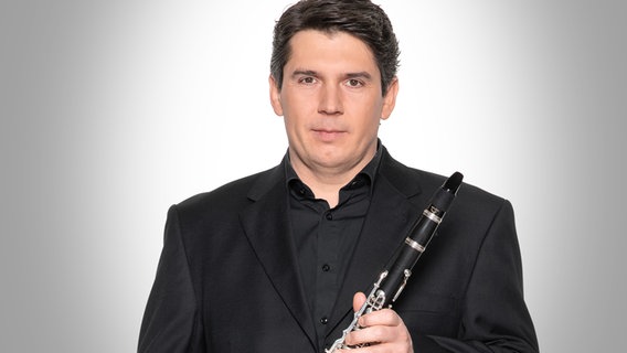 Attila Balogh, Es-Klarinettist des NDR Elbphilharmonie Orchesters © NDR Foto: Knop