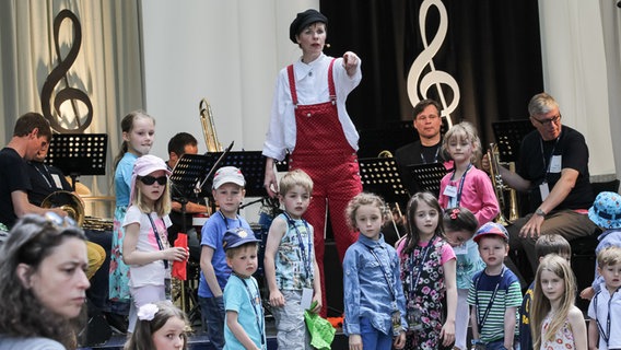 Eindrücke vom Backstage-Tag zum 70-jährigen Jubiläum des NDR Sinfonieorchesters © NDR Foto: Axel Herzig