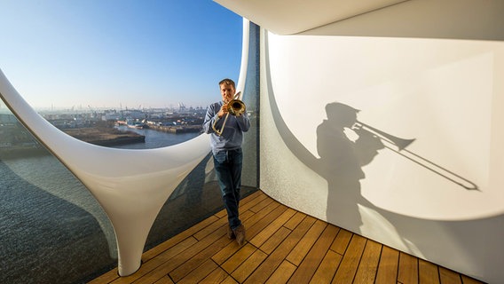 Musiker des NDR Elbphilharmonie Orchesters im Porträt © NDR / Axel Herzig Foto: Axel Herzig