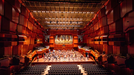 Der Konzertsaal der Alten Oper in Frankfurt am Main © NDR Foto: Daniel Tomann-Eickhoff