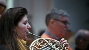 Porträts der Musiker des NDR Elbphilharmonie Orchesters © NDR 