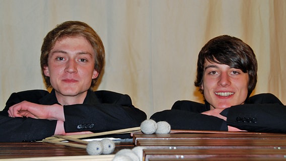 Schlagzeug-Duo Daniel Higler (rechts) und Raphael Löffler (links). © Stephan Higler 