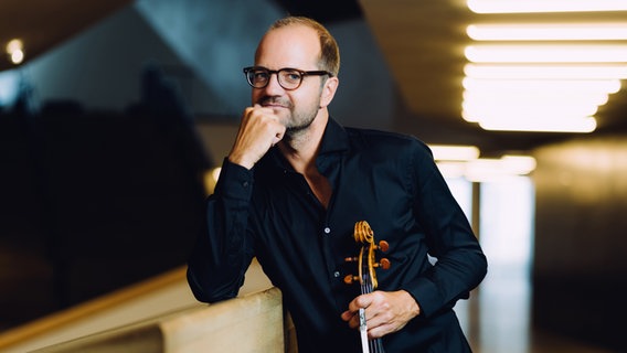 Jan Larsen, Solo-Bratscher des NDR Elbphilharmonie Orchesters © NDR, Jewgeni Roppel Foto: Jewgeni Roppel
